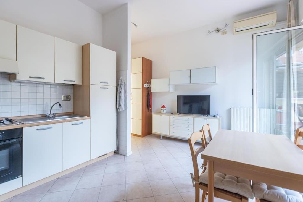 Apartamento Tiarini 14 Bolonia Exterior foto